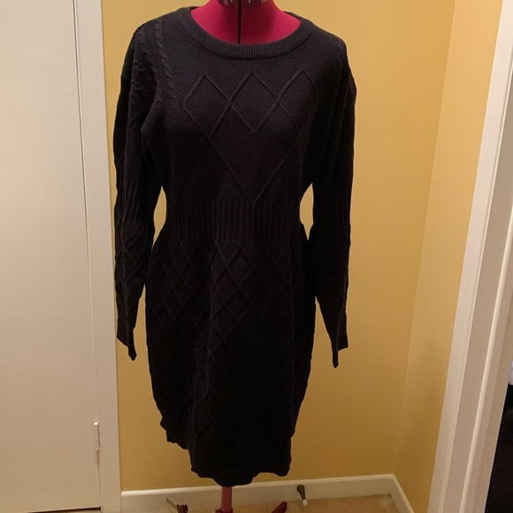 NWOT Solid Crew Neck Sweater Dress, Casual Long Sleeve Knitted Mini Dress - Picture 1 of 10